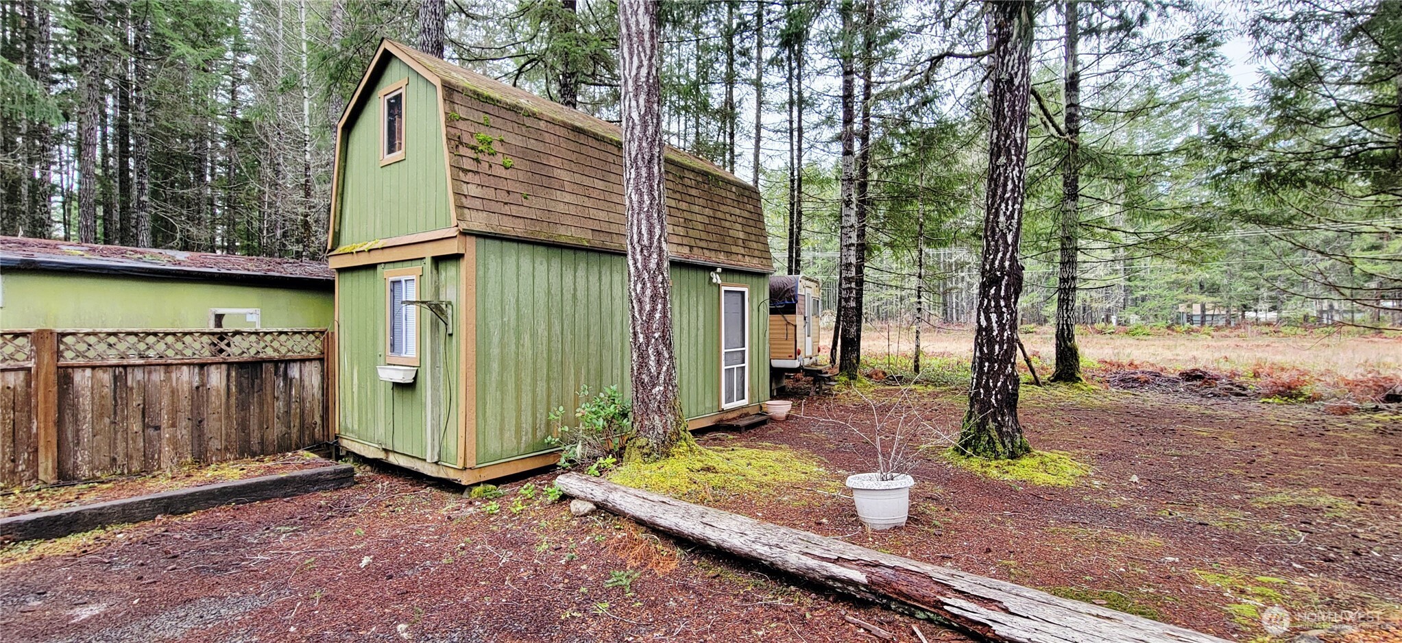 71 N Coho Court , Hoodsport, WA 98548