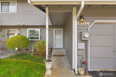 13114 114th Lane NE, Kirkland, WA 98034 - Photo 3