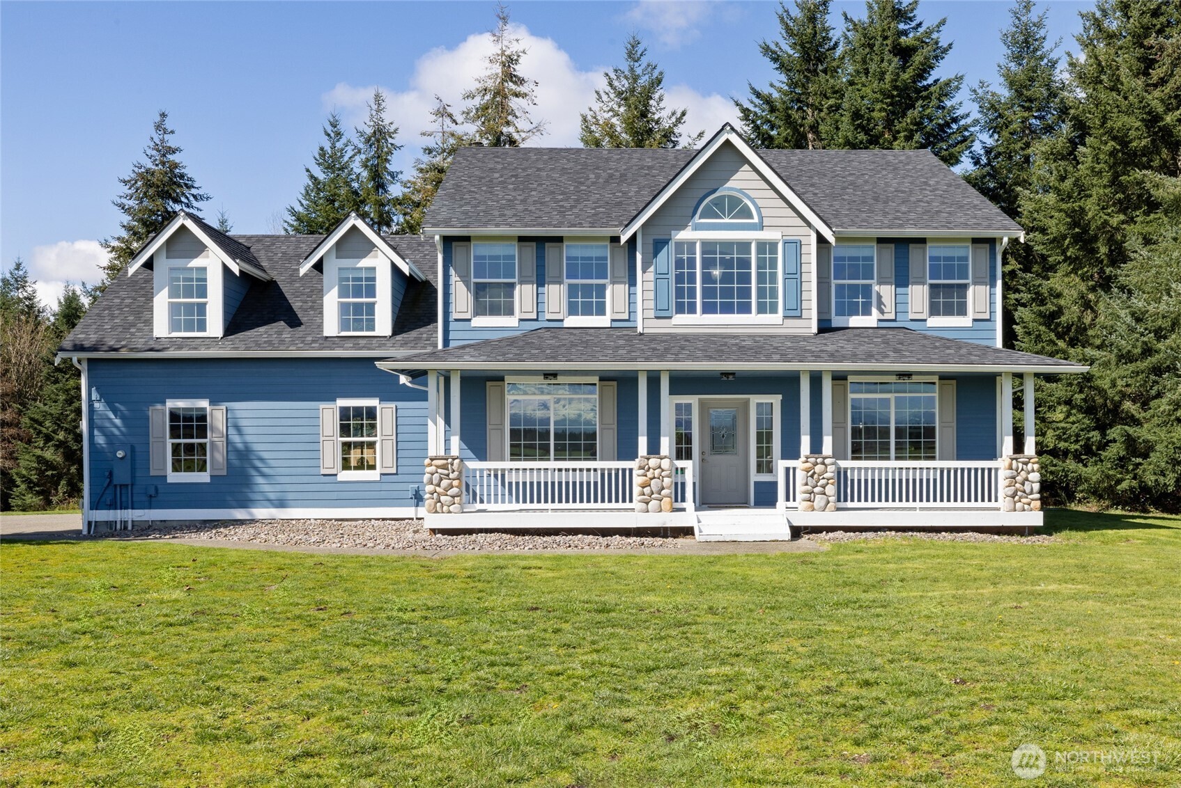 31502 40th Avenue S, Roy, WA 98580