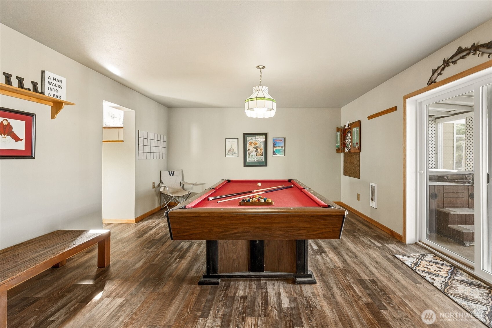 898 S Sand Dune Avenue SW, Ocean Shores, WA 98569