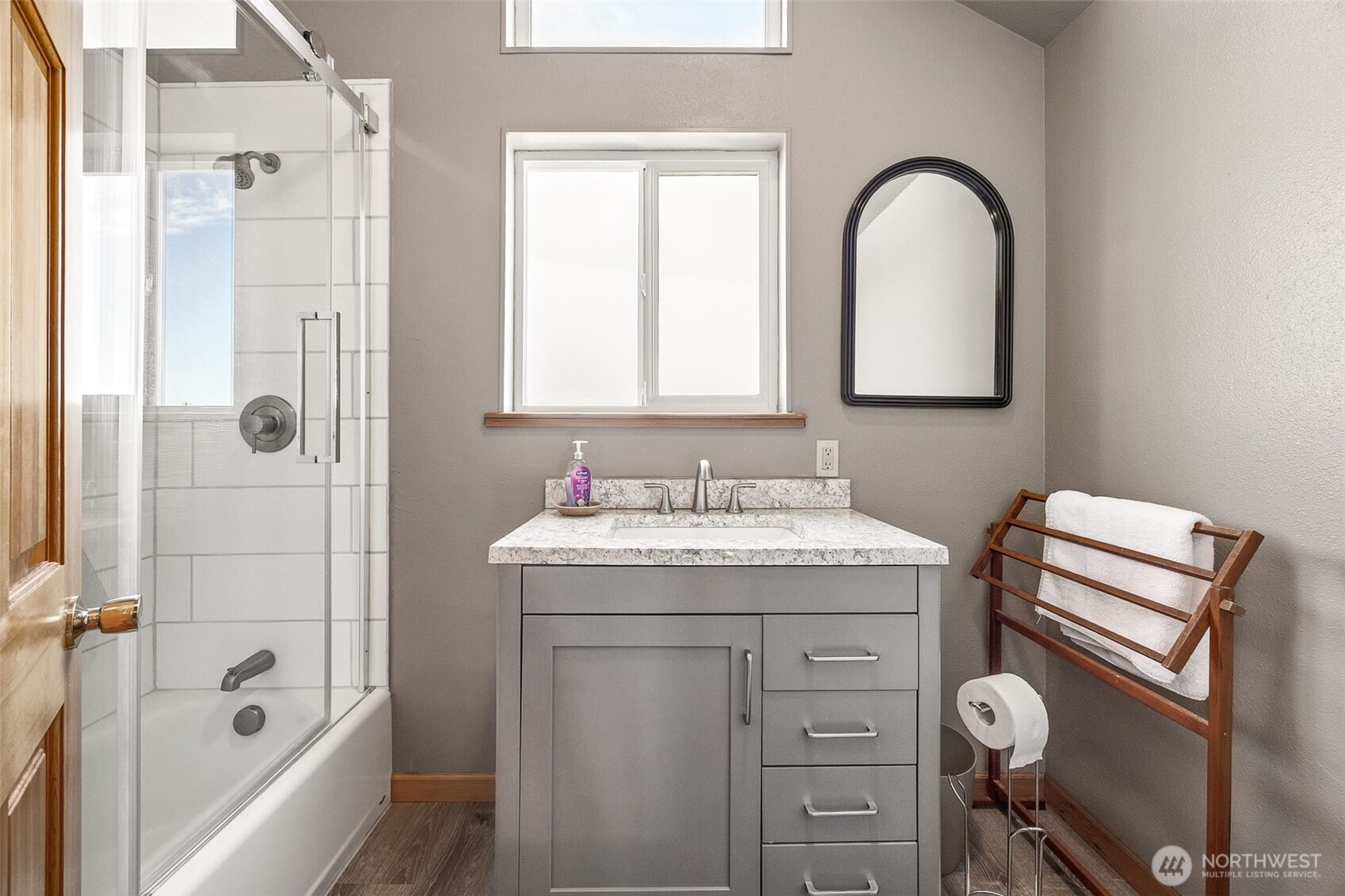 898 S Sand Dune Avenue SW, Ocean Shores, WA 98569