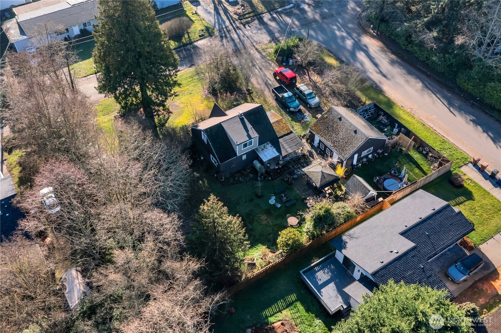 503 E 91st Street , Tacoma, WA 98445