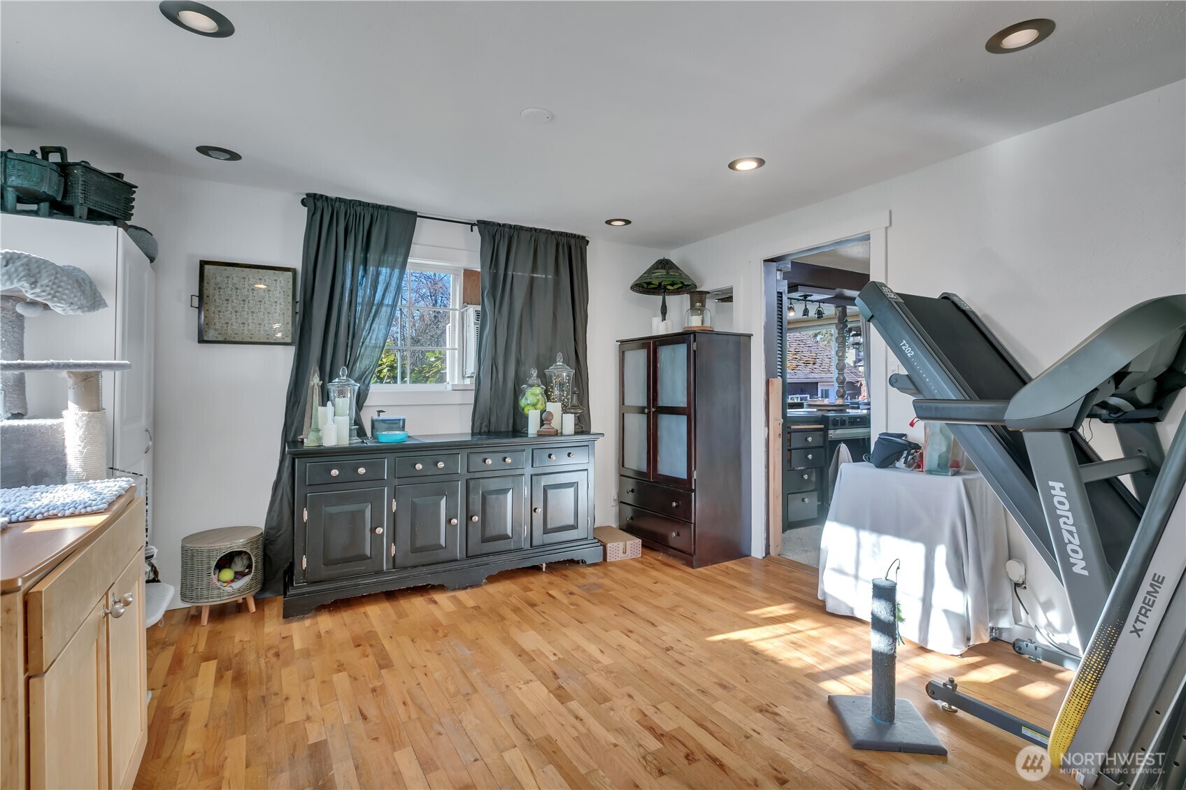 503 E 91st Street , Tacoma, WA 98445