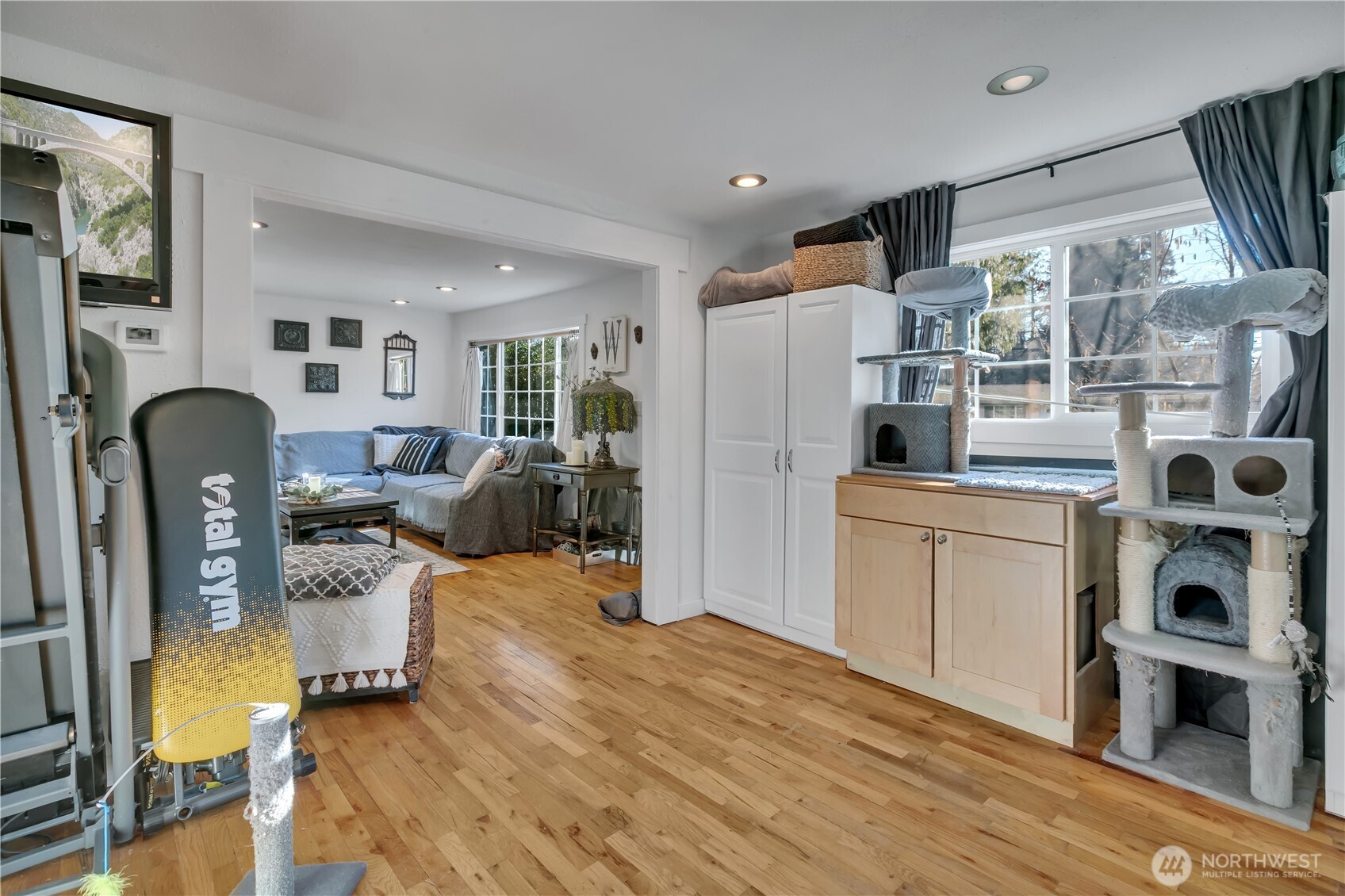 503 E 91st Street , Tacoma, WA 98445