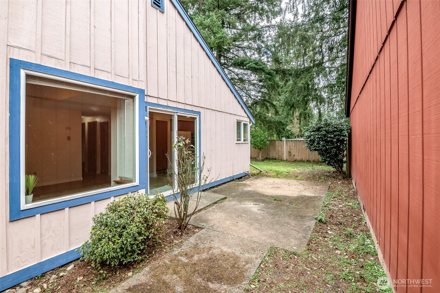 647 Malibu Drive SE, Lacey, WA 98503