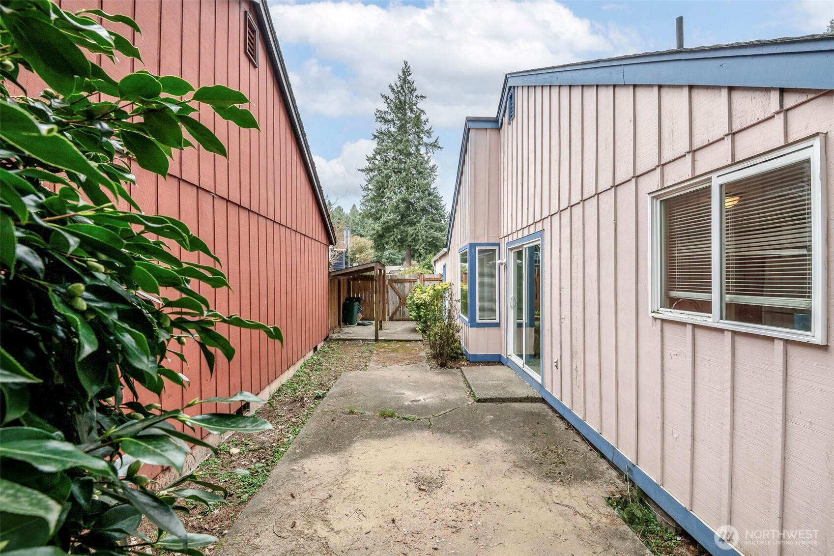 647 Malibu Drive SE, Lacey, WA 98503