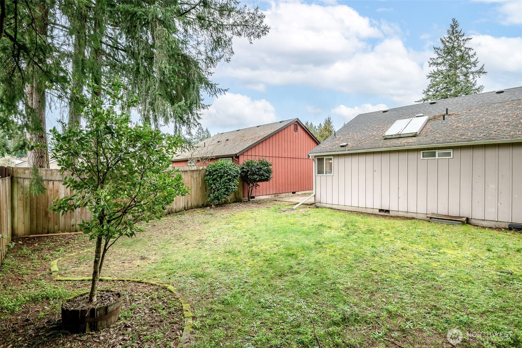 647 Malibu Drive SE, Lacey, WA 98503