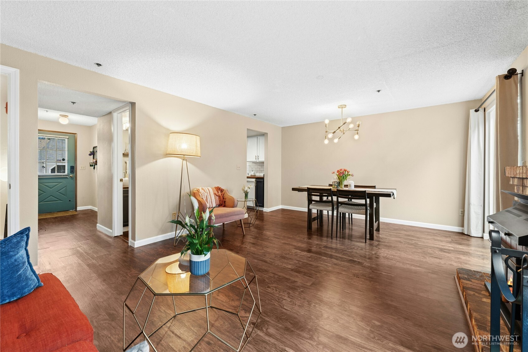 27030 47th Avenue S #103, Kent, WA 98032