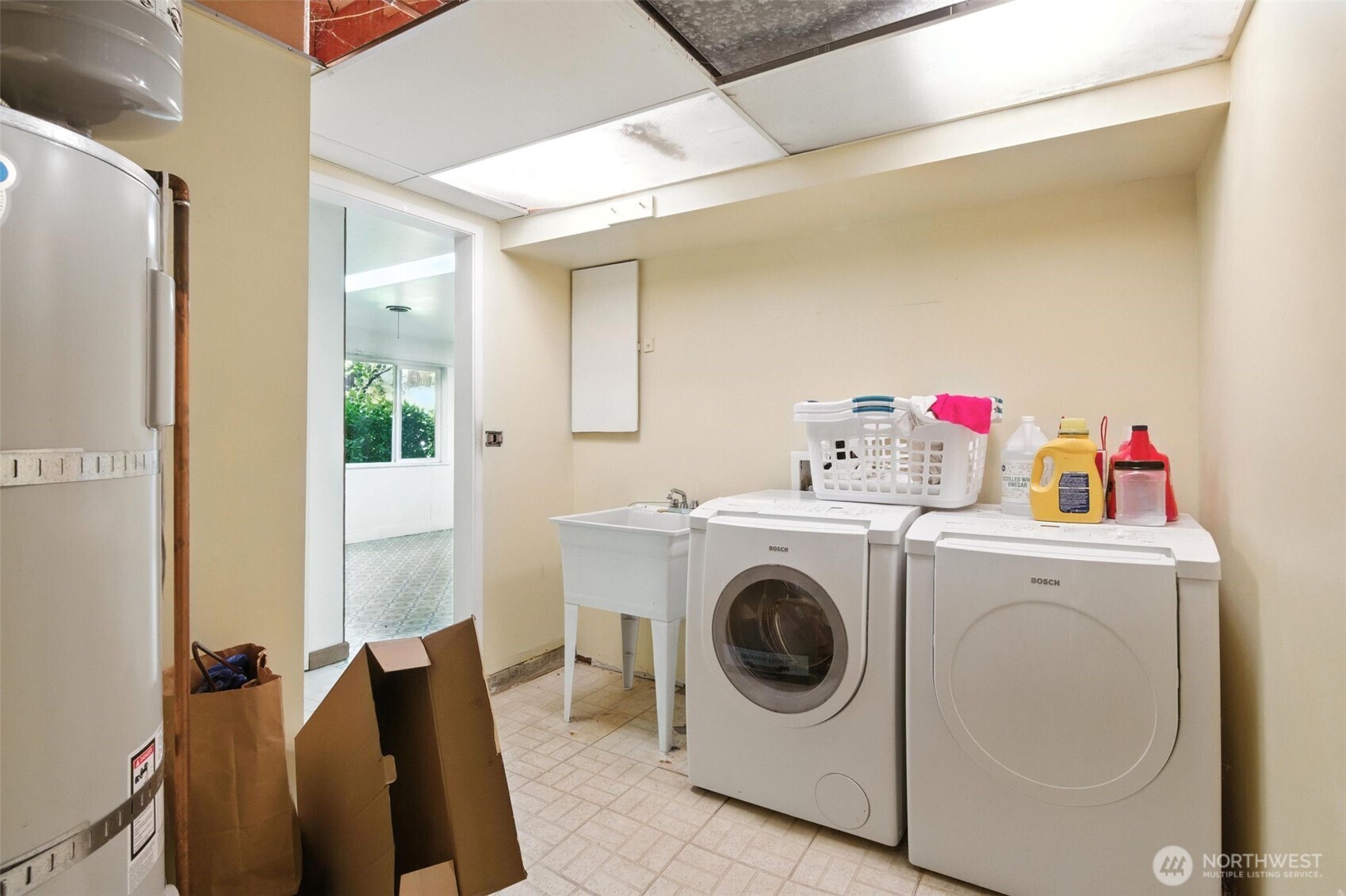 2650 120th Avenue NE, Bellevue, WA 98005