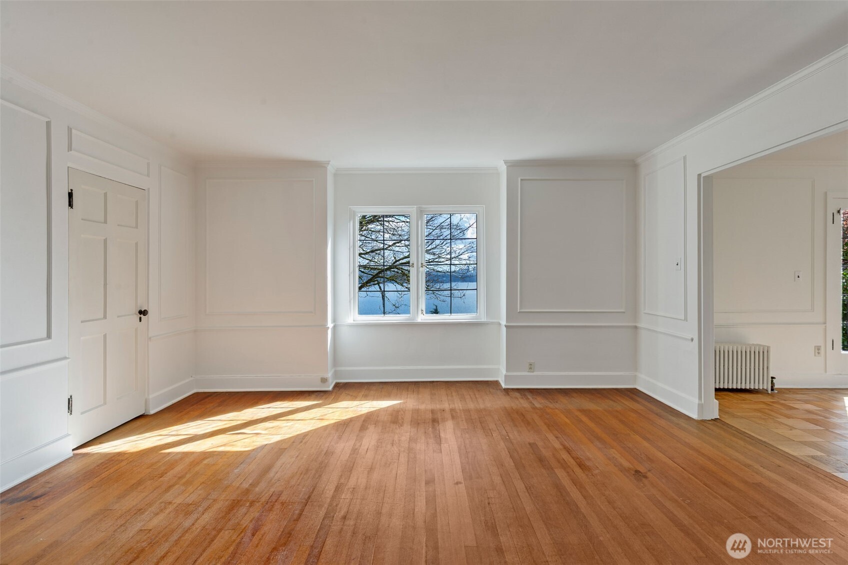 520 36th Avenue E, Seattle, WA 98112-4223