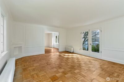 520 36th Avenue E, Seattle, WA 98112-4223 - Photo 16