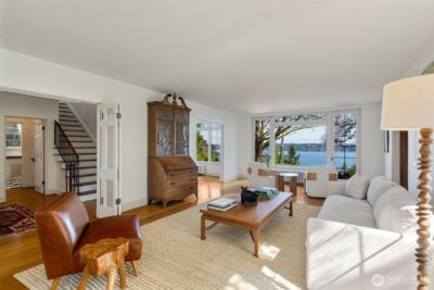 520 36th Avenue E, Seattle, WA 98112-4223 - Photo 4