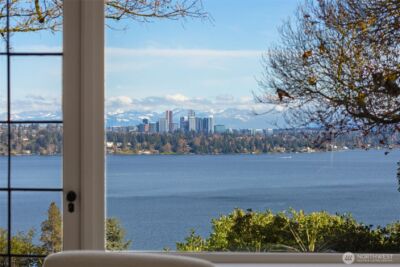 520 36th Avenue E, Seattle, WA 98112-4223 - Photo 9