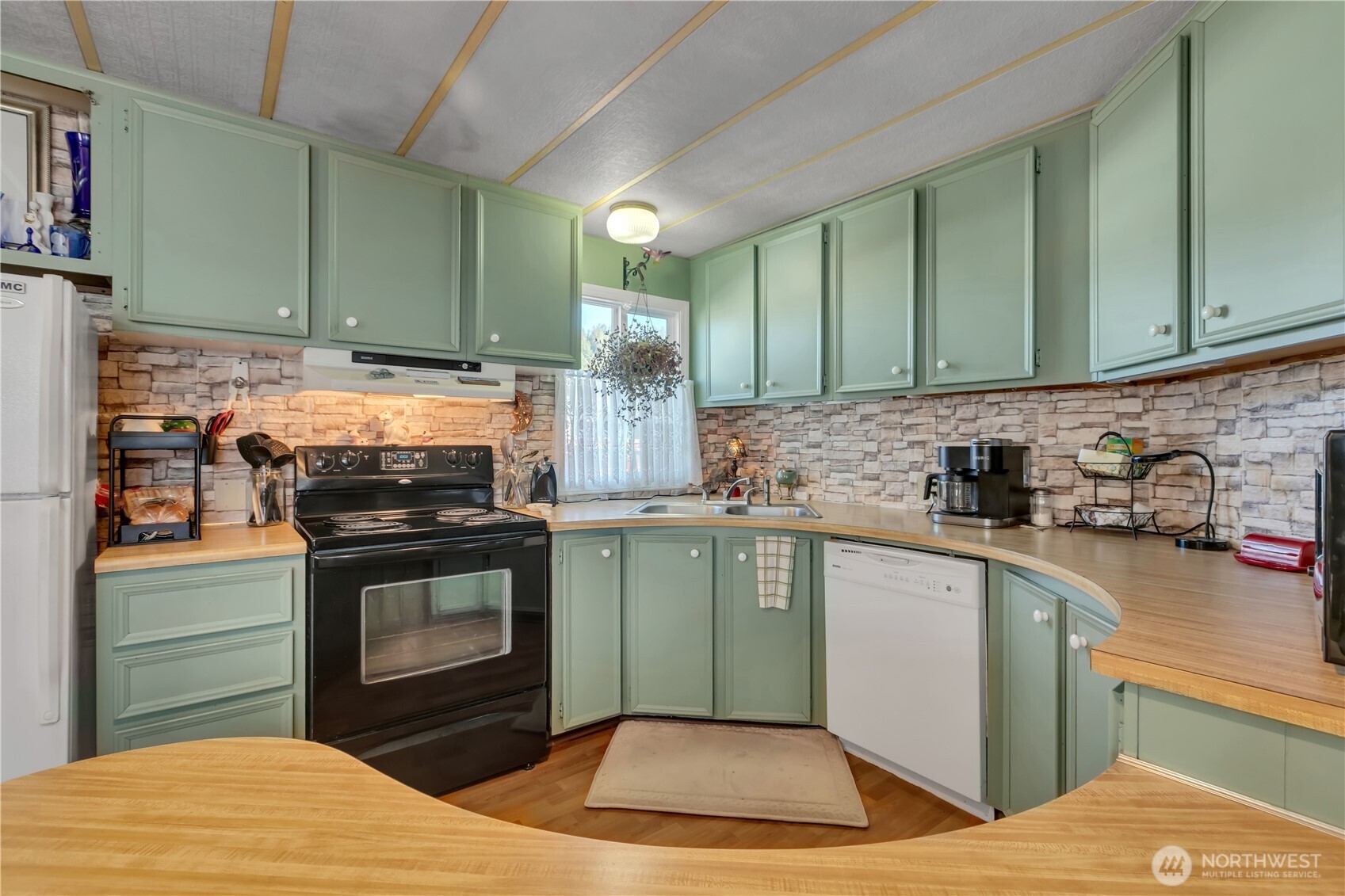 5703 113th Avenue E #66, Puyallup, WA 98372