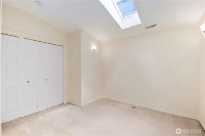 936 N 93rd Street , Seattle, WA 98103 - Photo 15