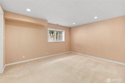 936 N 93rd Street , Seattle, WA 98103 - Photo 26