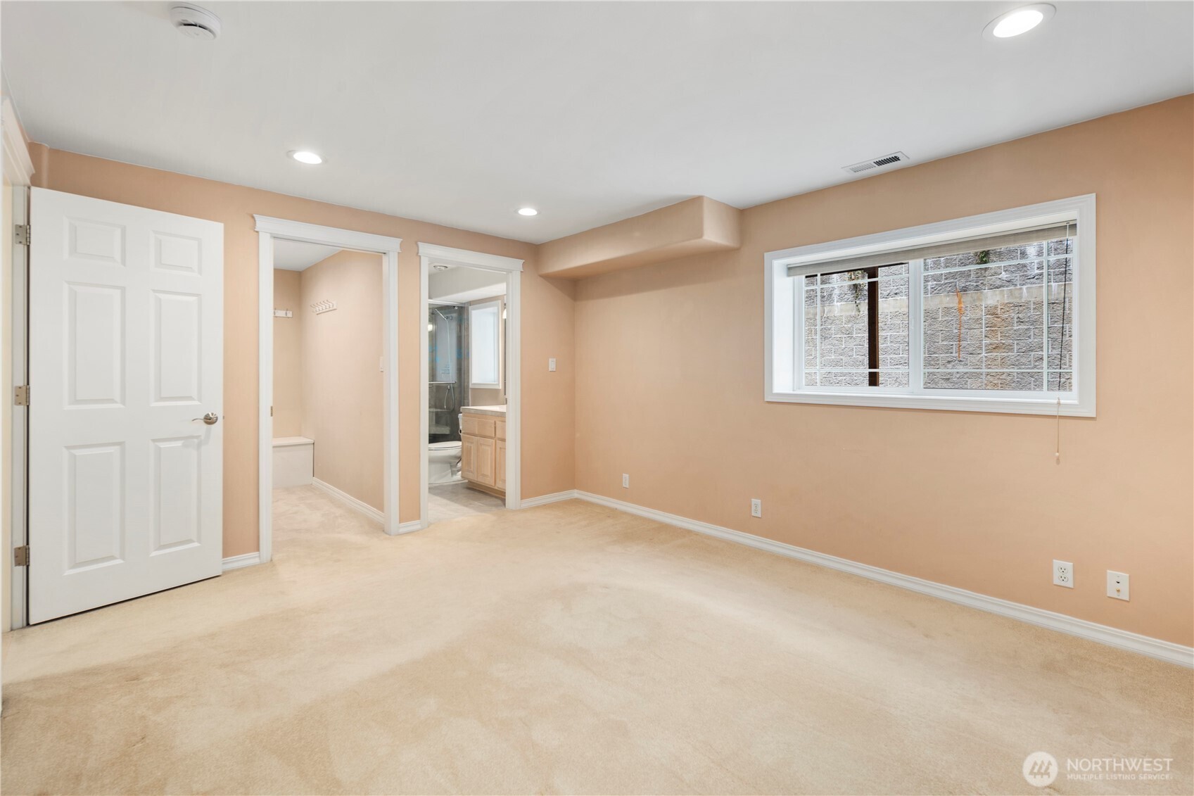 936 N 93rd Street , Seattle, WA 98103