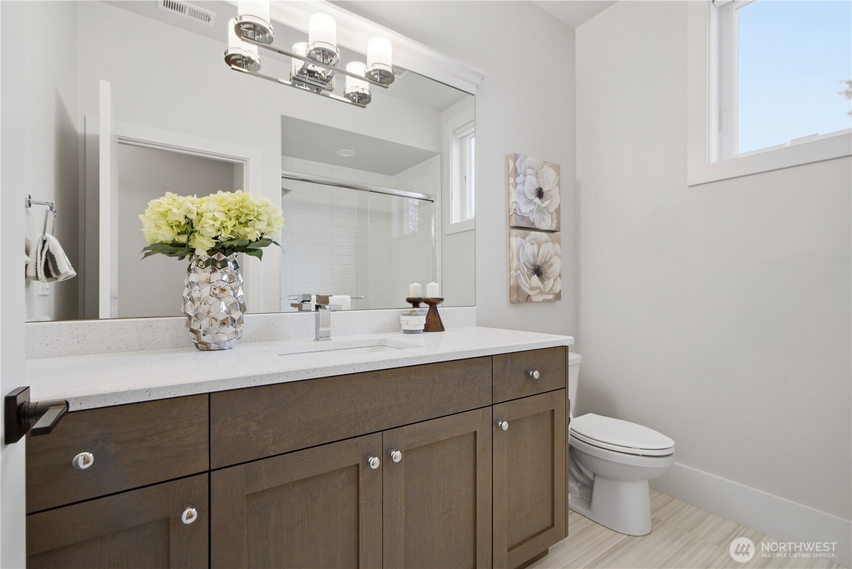 23623 SE 35th Court , Sammamish, WA 98029