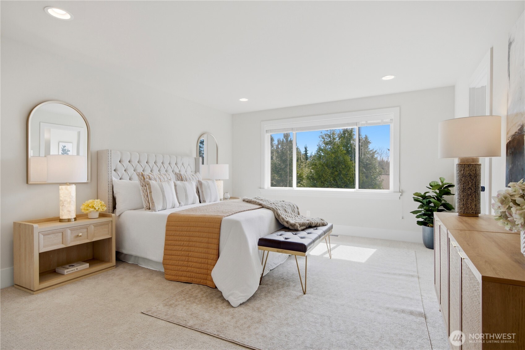 23623 SE 35th Court , Sammamish, WA 98029