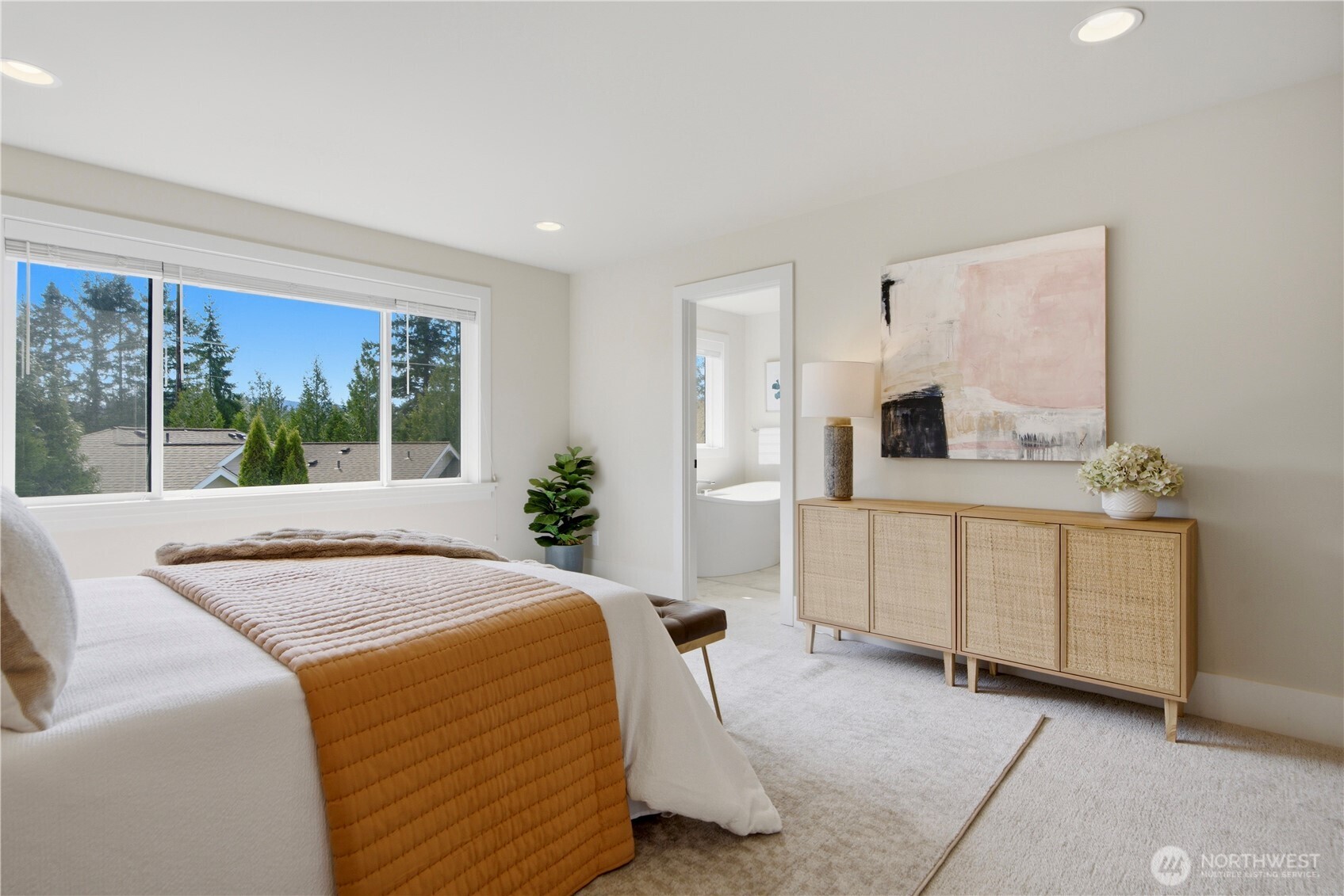 23623 SE 35th Court , Sammamish, WA 98029