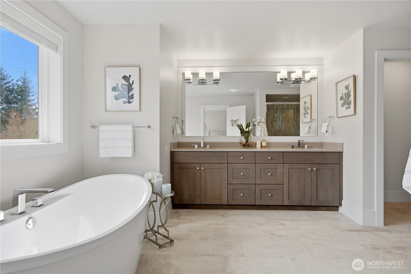 23623 SE 35th Court , Sammamish, WA 98029