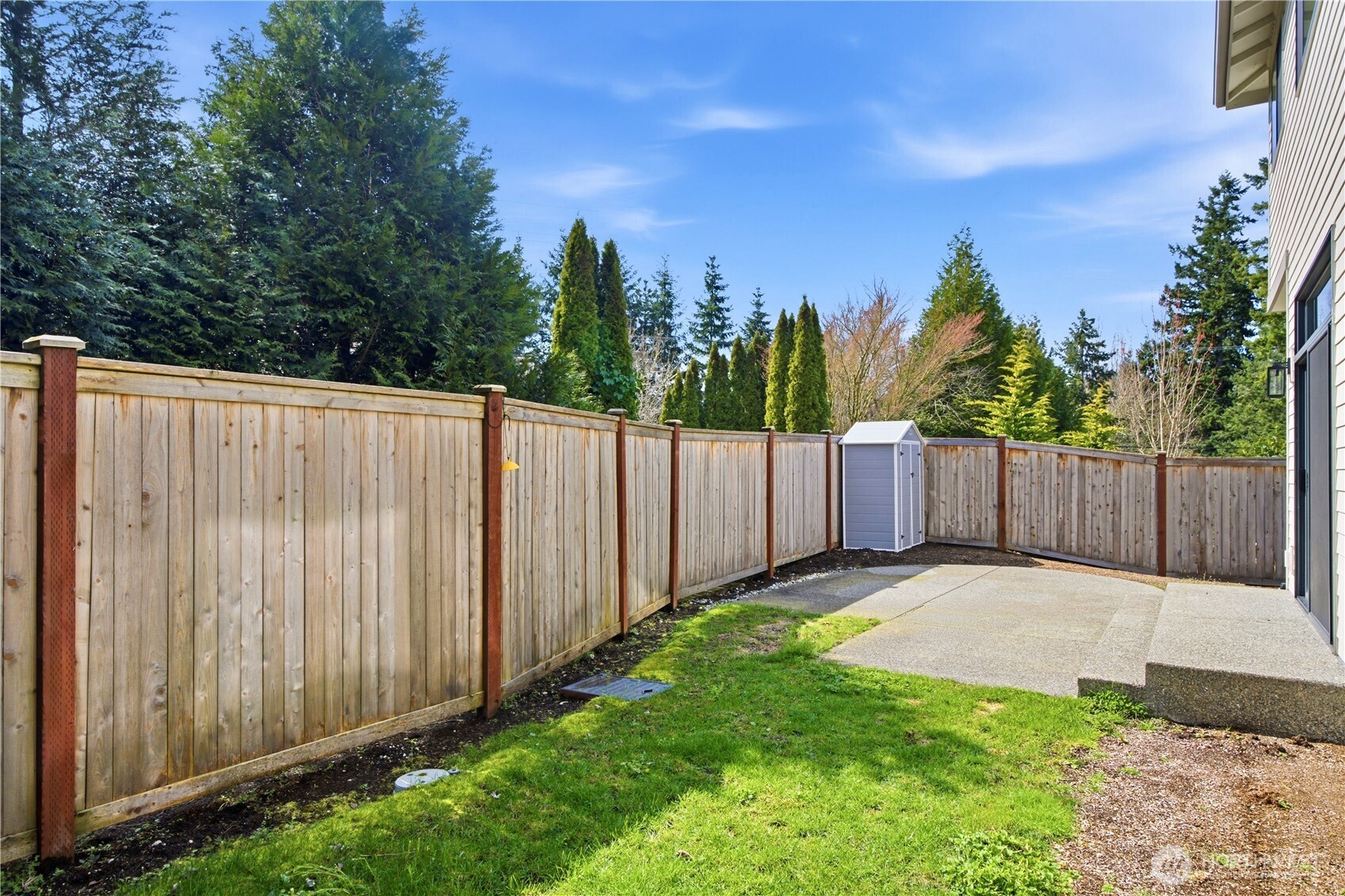 23623 SE 35th Court , Sammamish, WA 98029