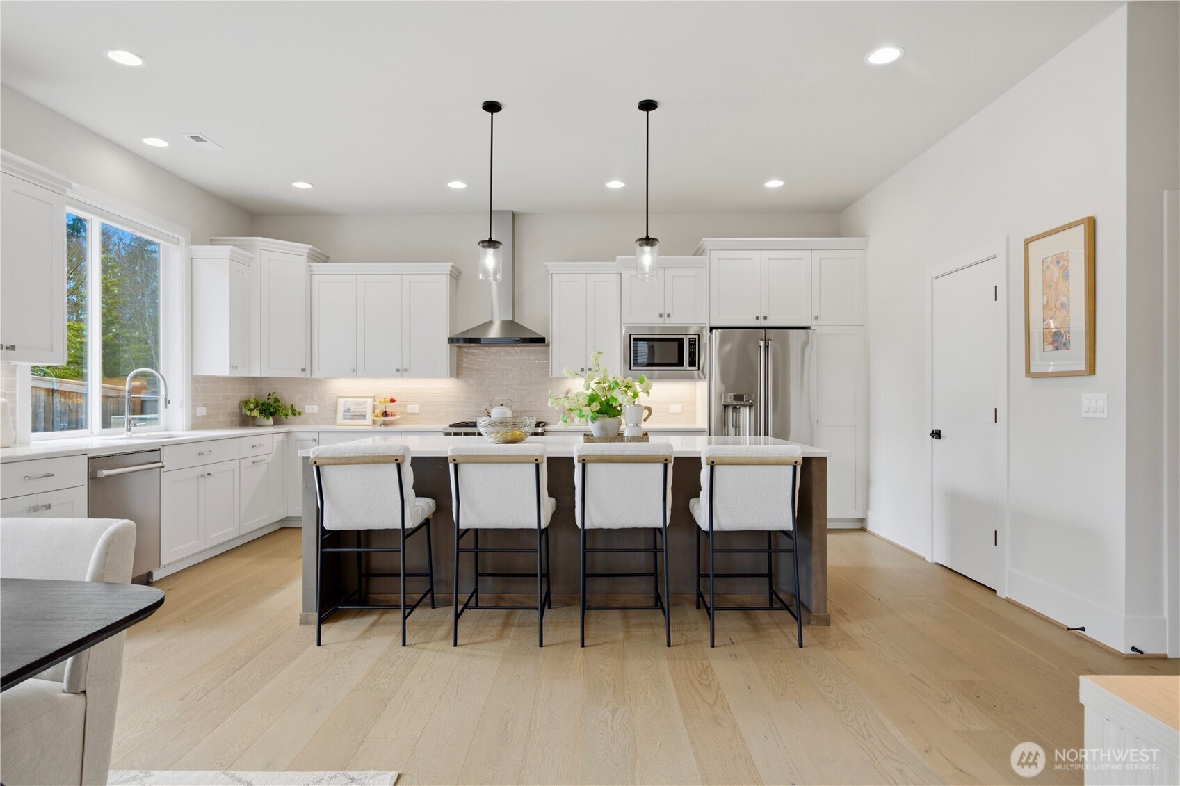 23623 SE 35th Court , Sammamish, WA 98029