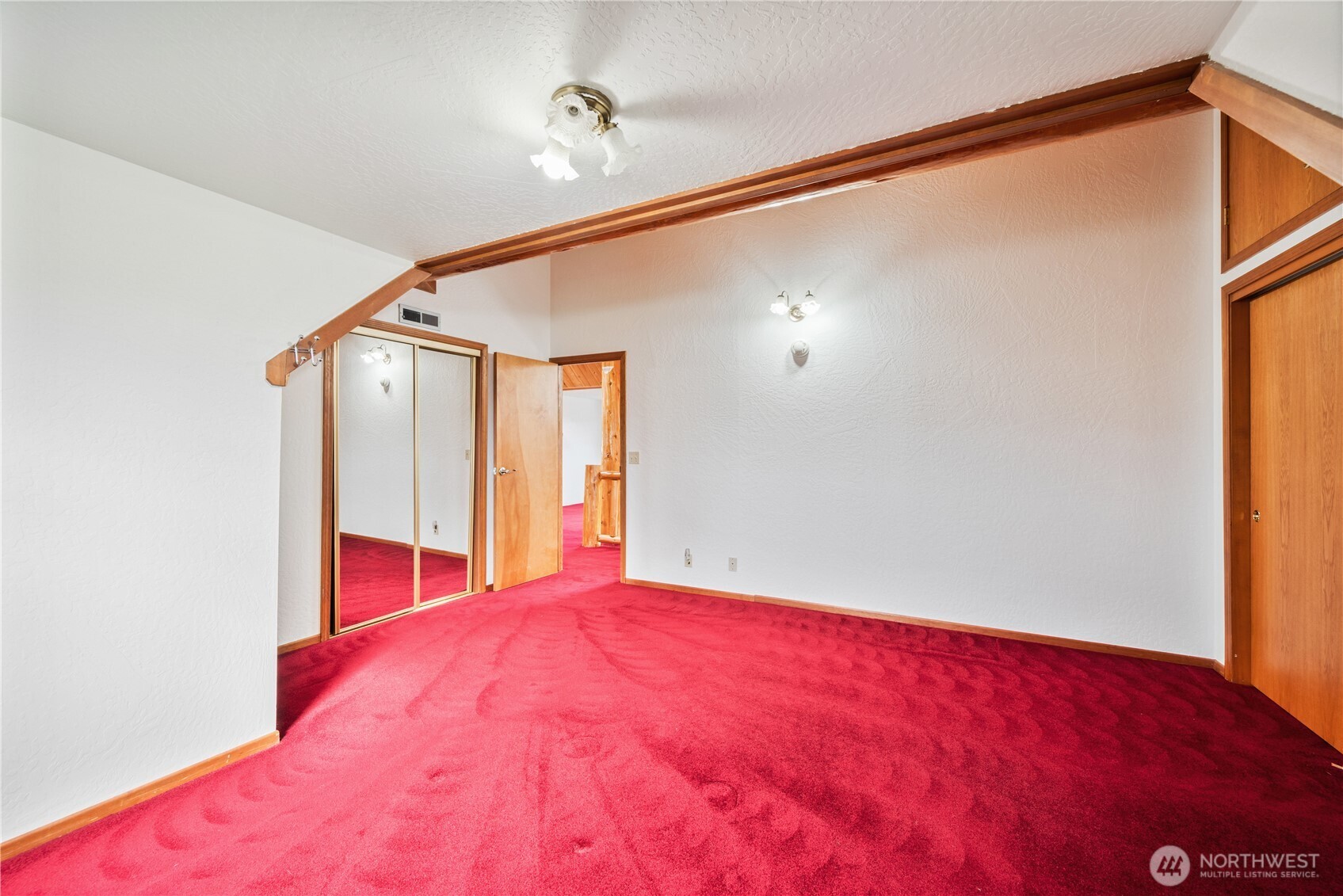 6946 Willow Grove Road , Longview, WA 98632