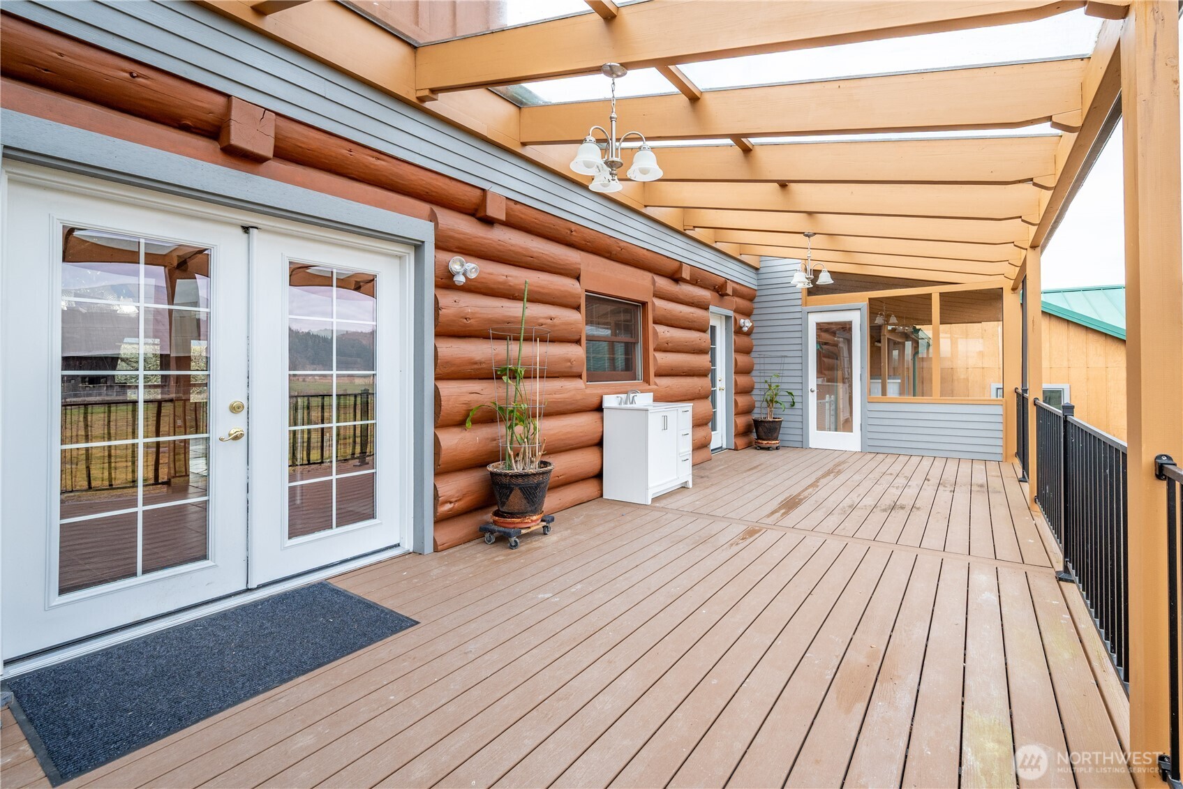 6946 Willow Grove Road , Longview, WA 98632