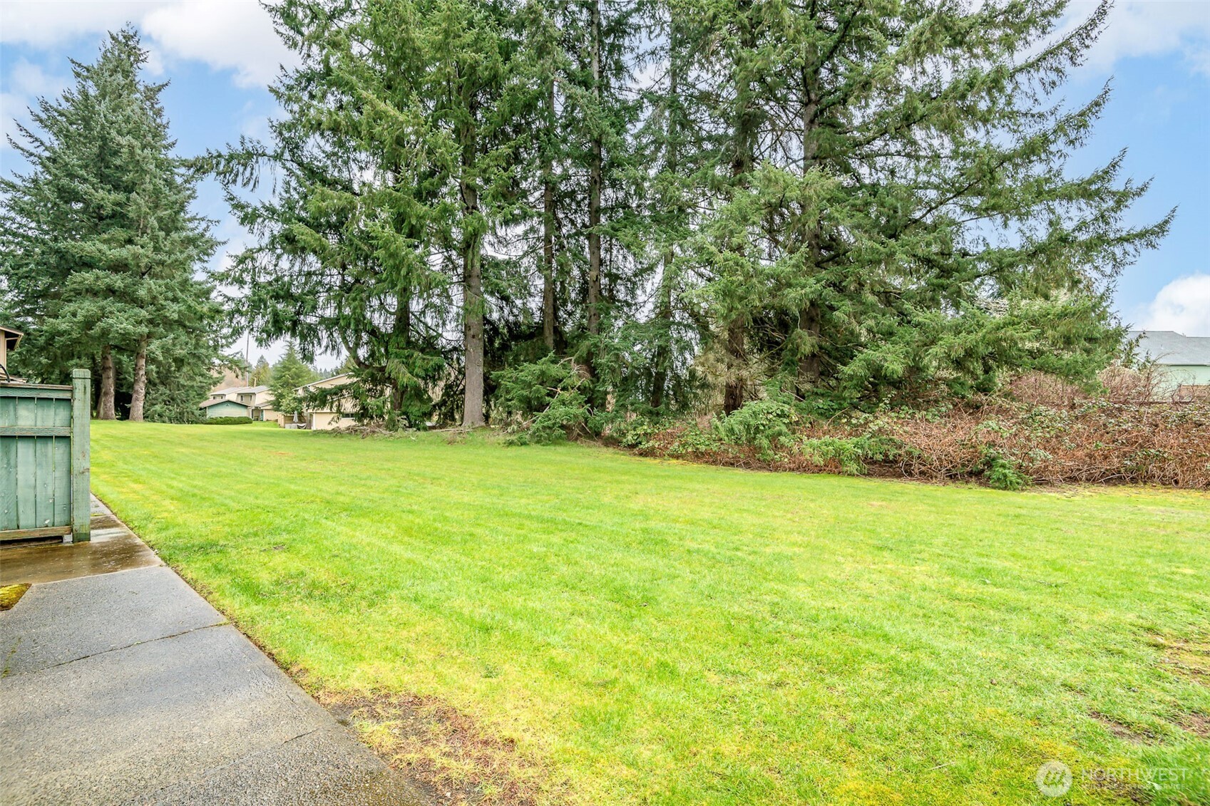 3217 Yelm Hwy SE #24, Olympia, WA 98501