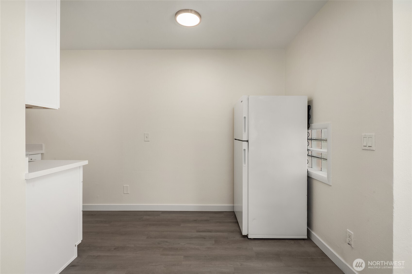 420 107th Place SW #1, Everett, WA 98204-3802