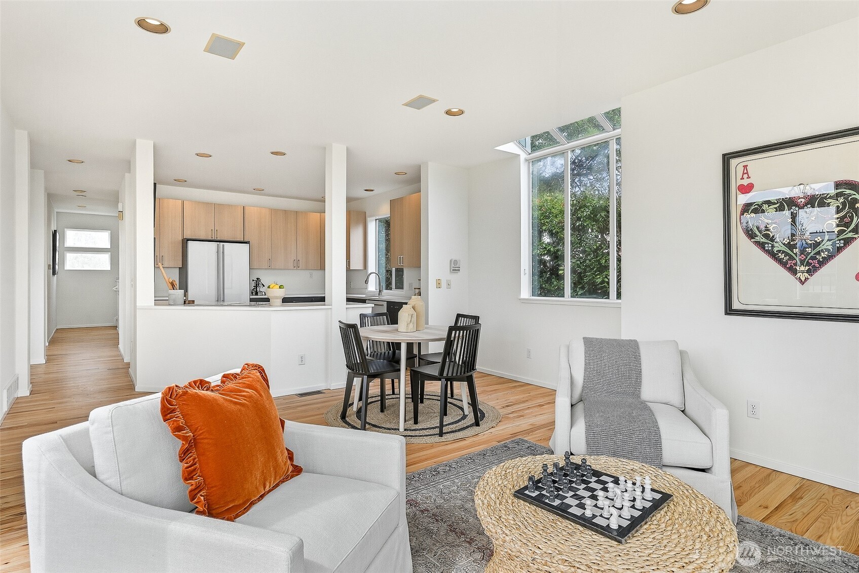 5208 S Willow Street , Seattle, WA 98118