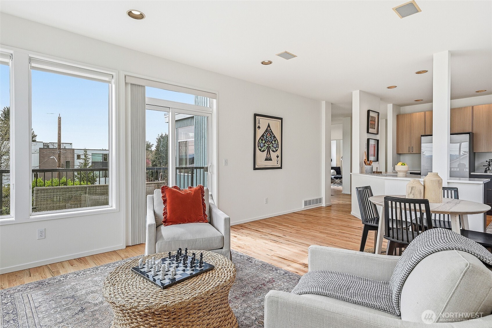 5208 S Willow Street , Seattle, WA 98118