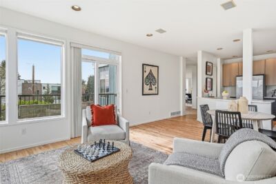 5208 S Willow Street , Seattle, WA 98118 - Photo 9