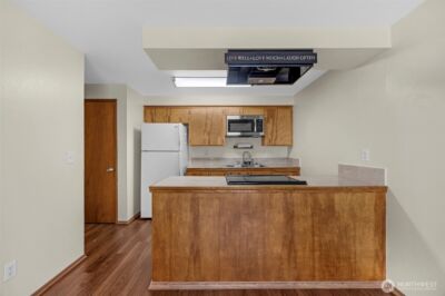 212 Madison Street , Everett, WA 98203-4931 - Photo 11