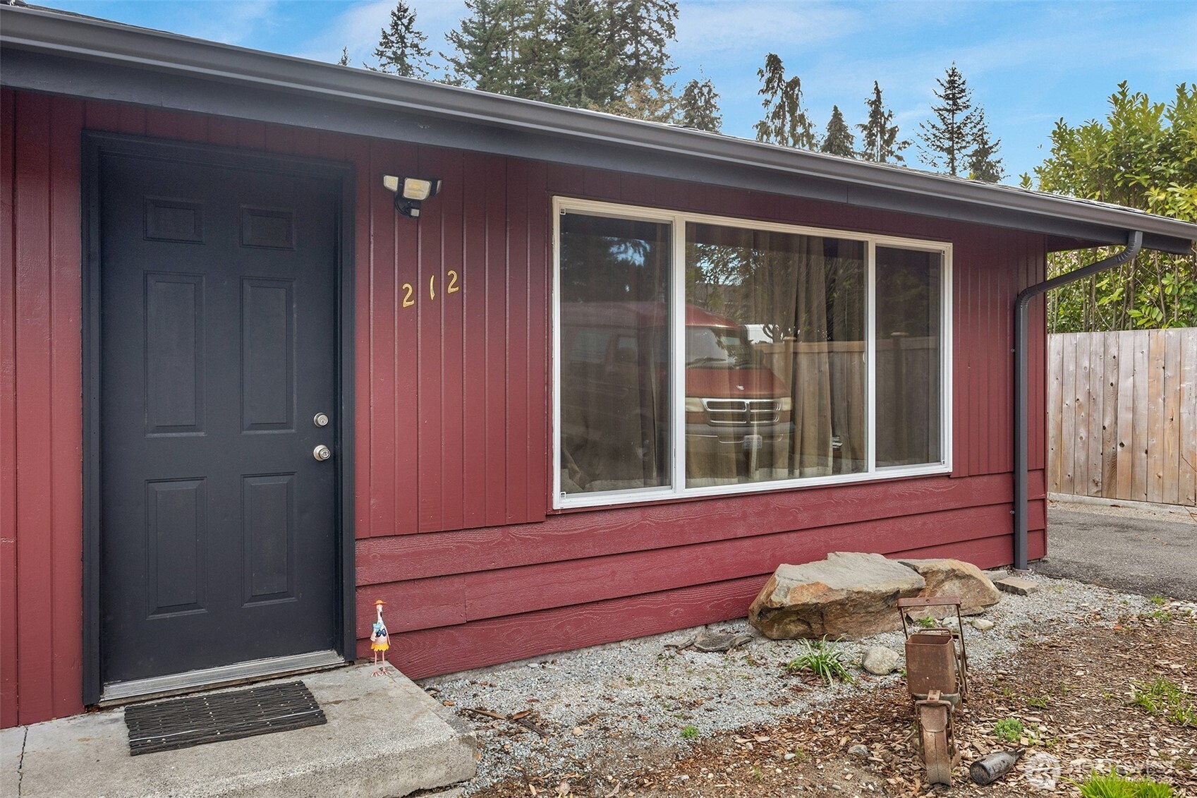 212 Madison Street , Everett, WA 98203-4931