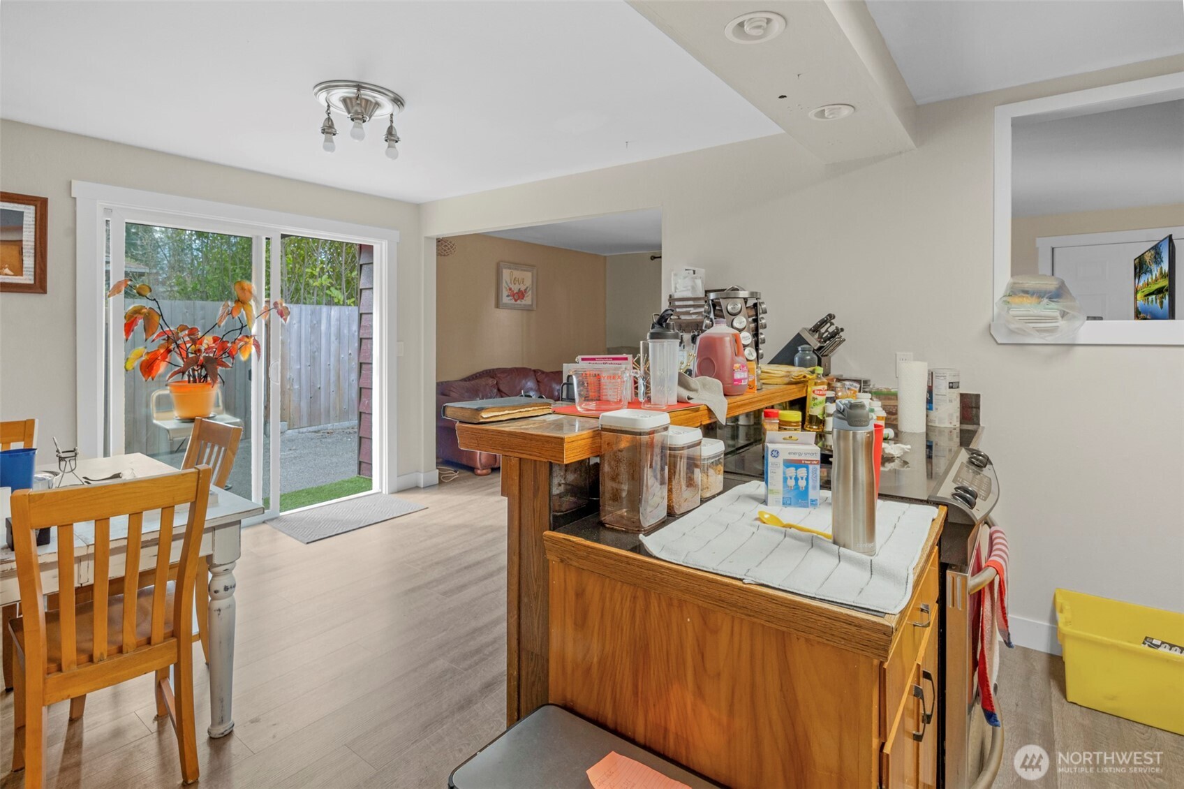 212 Madison Street , Everett, WA 98203-4931