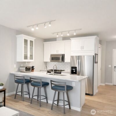 1414 12th Avenue #411, Seattle, WA 98122 - Photo 3