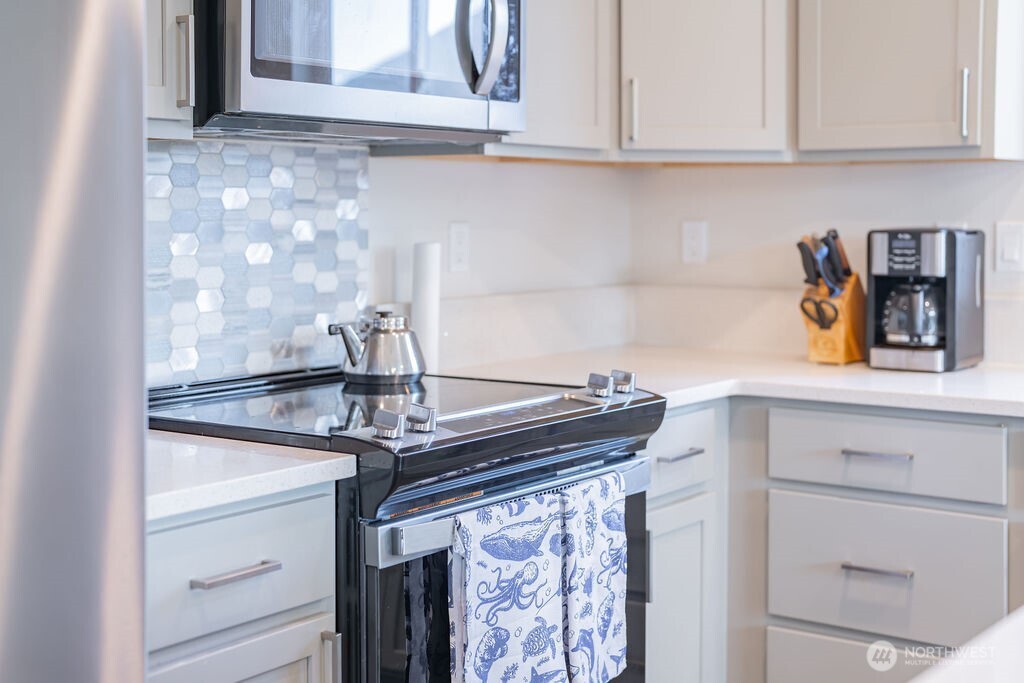 3625 Page Street , Port Angeles, WA 98362