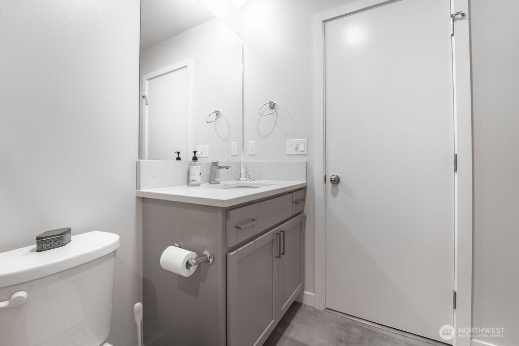 3625 Page Street , Port Angeles, WA 98362