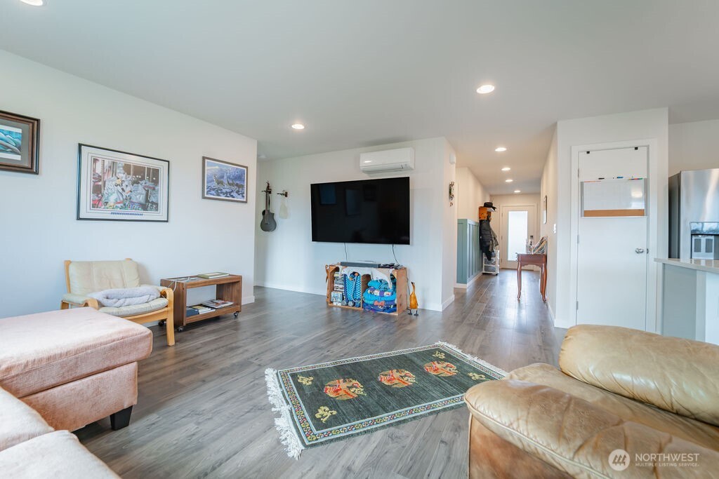 3625 Page Street , Port Angeles, WA 98362