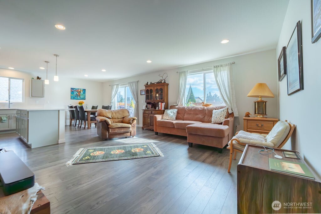 3625 Page Street , Port Angeles, WA 98362