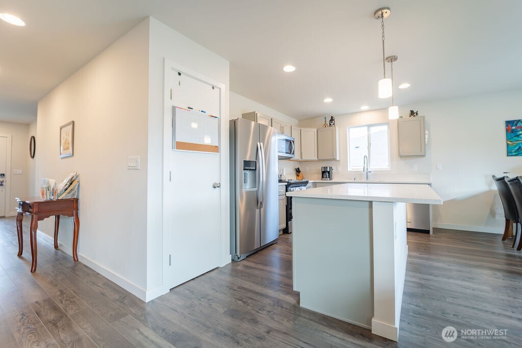 3625 Page Street , Port Angeles, WA 98362