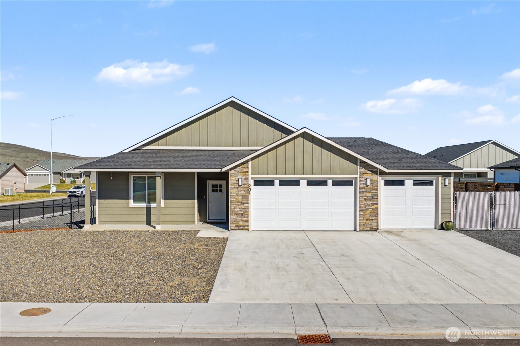 907 NE 5th Avenue , Ephrata, WA 98823