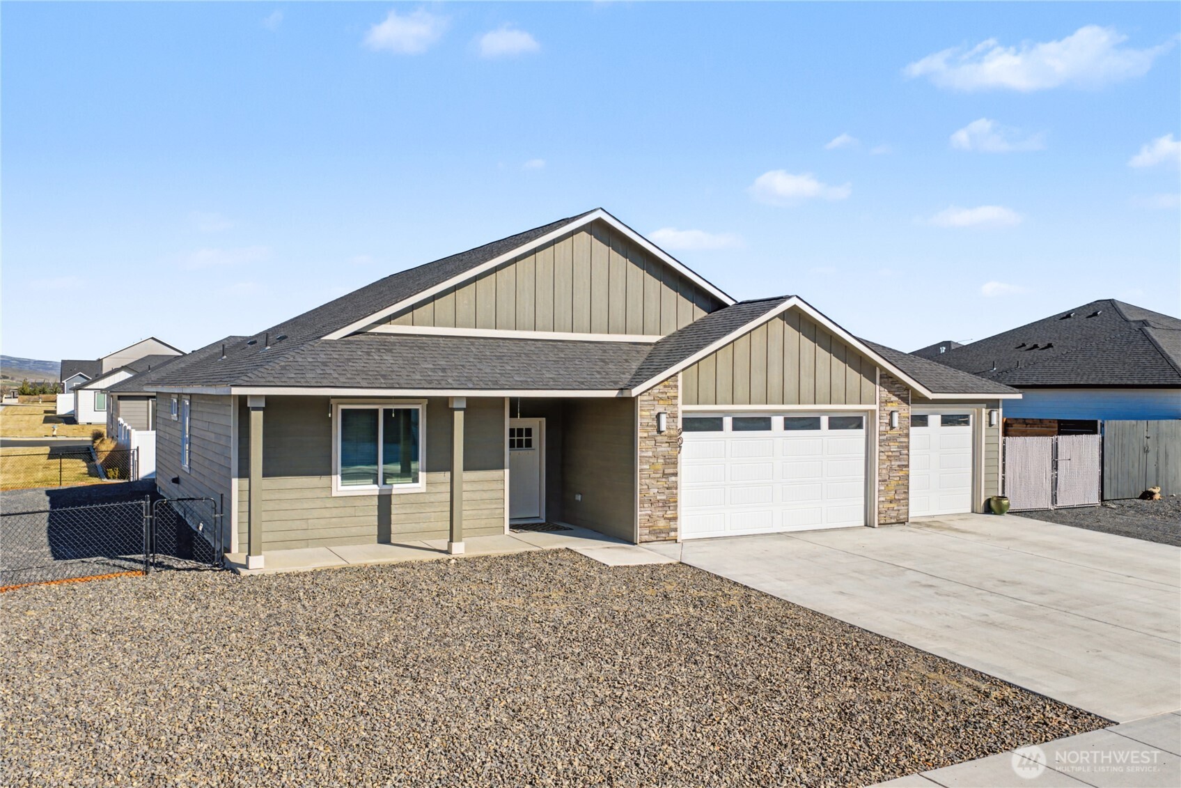 907 NE 5th Avenue , Ephrata, WA 98823