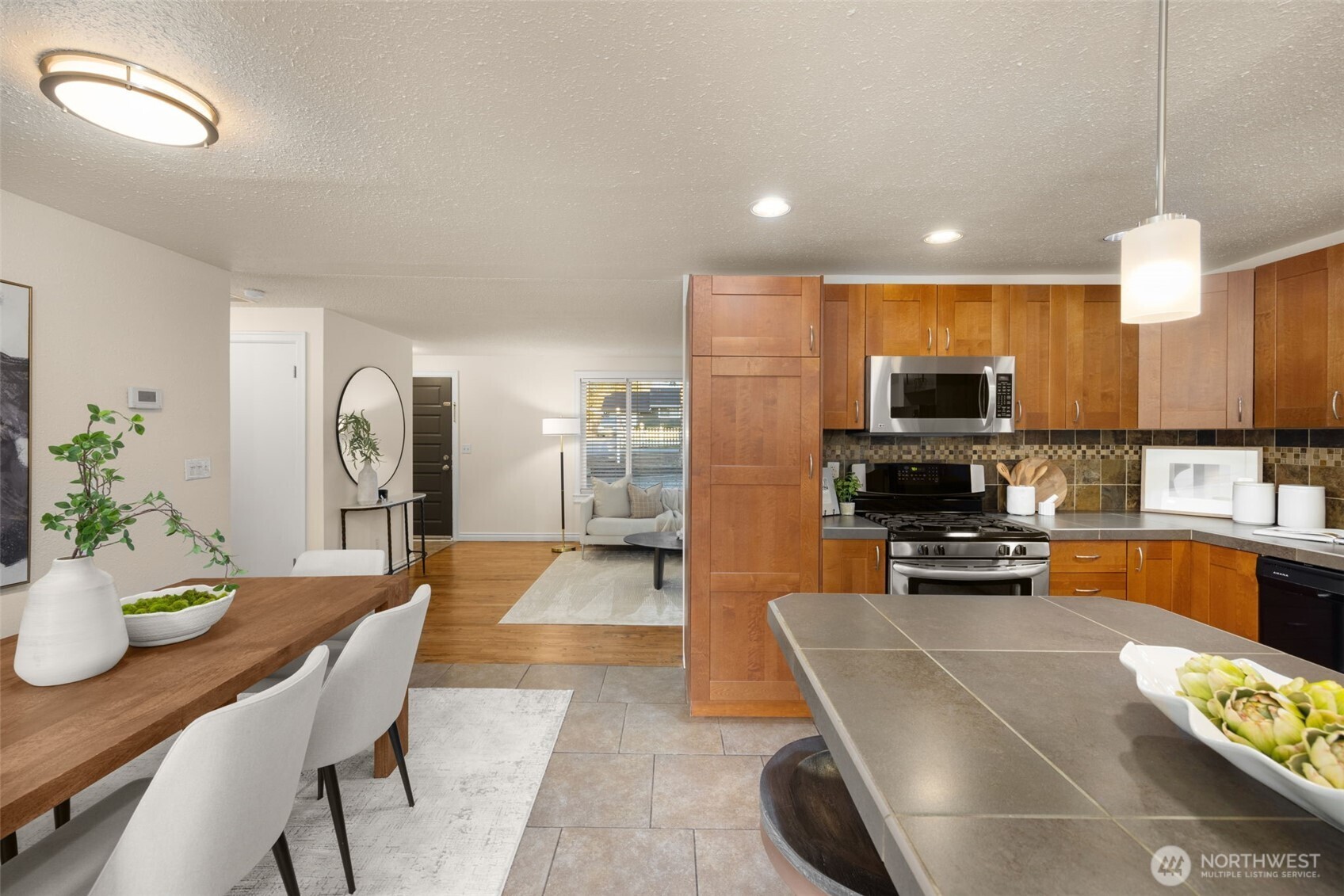 12621 156th Avenue SE, Renton, WA 98059-6314