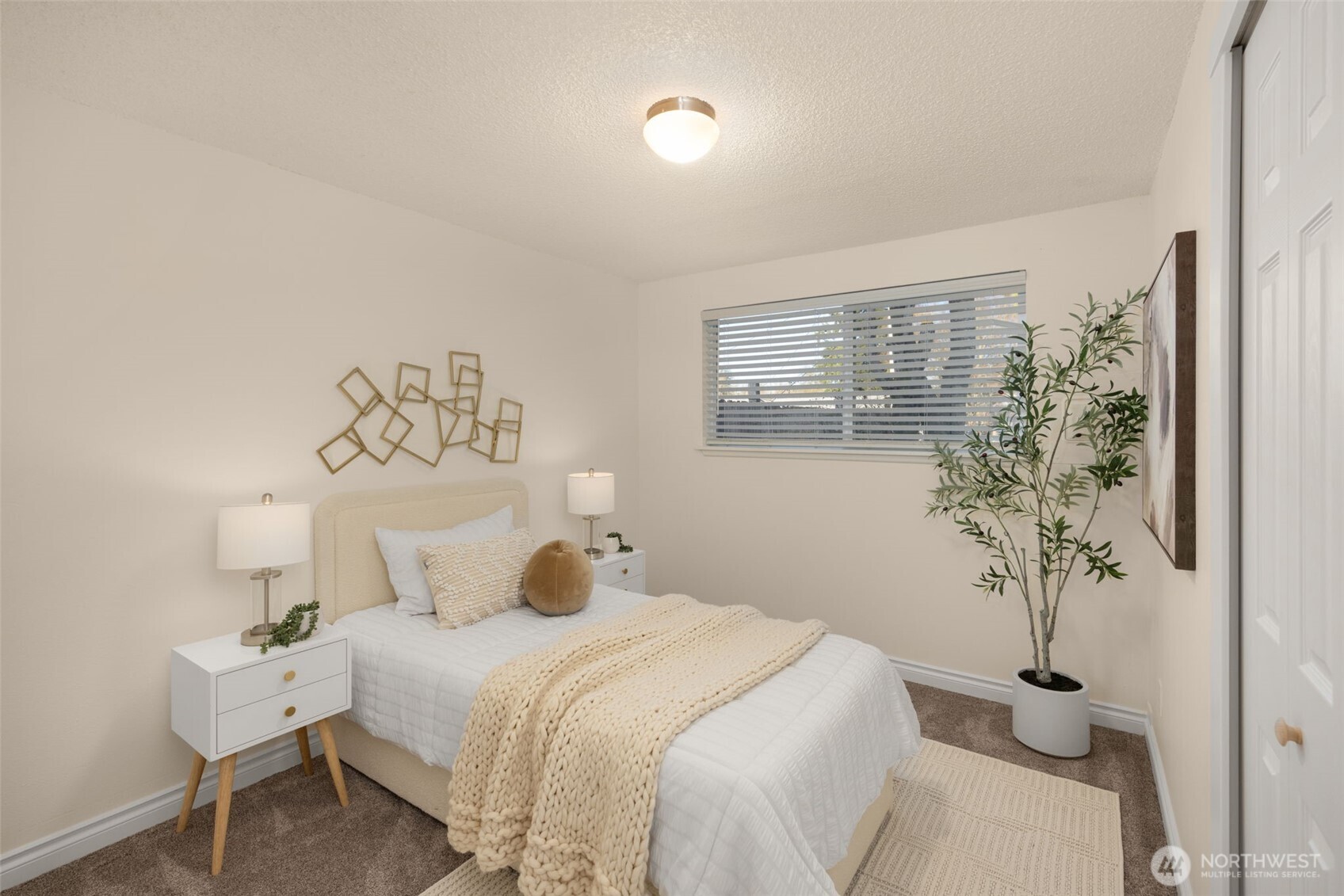 12621 156th Avenue SE, Renton, WA 98059-6314