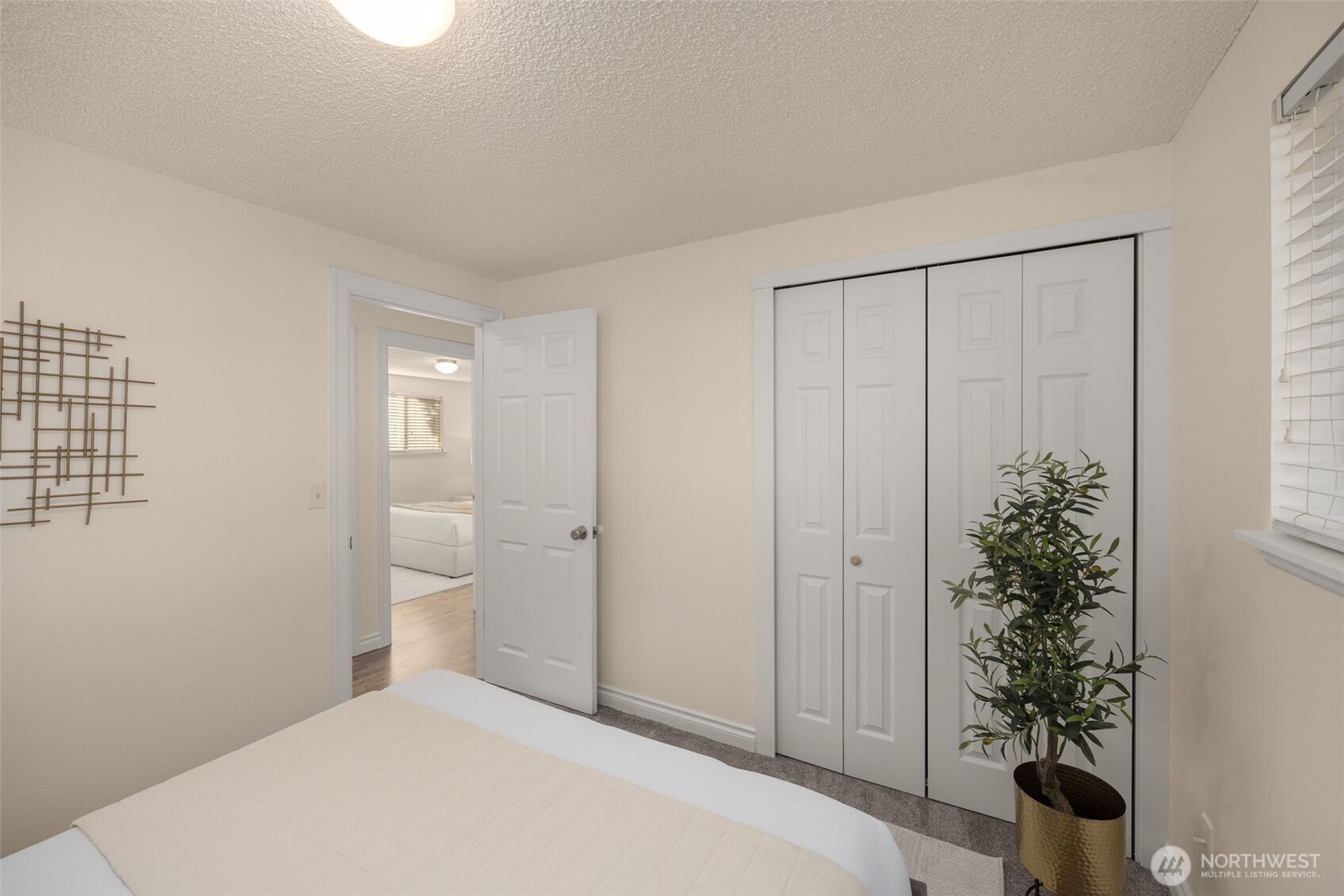 12621 156th Avenue SE, Renton, WA 98059-6314