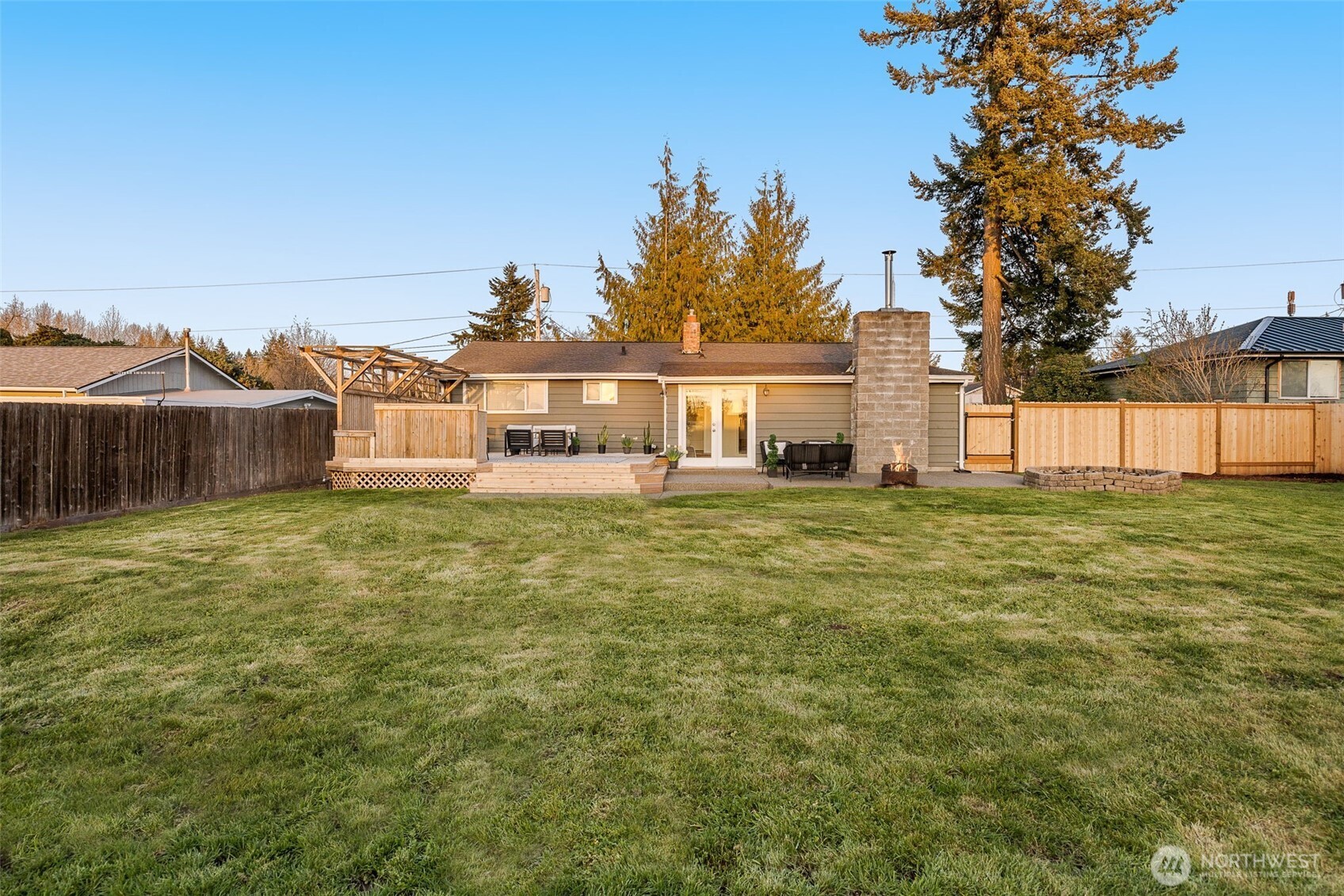 12621 156th Avenue SE, Renton, WA 98059-6314