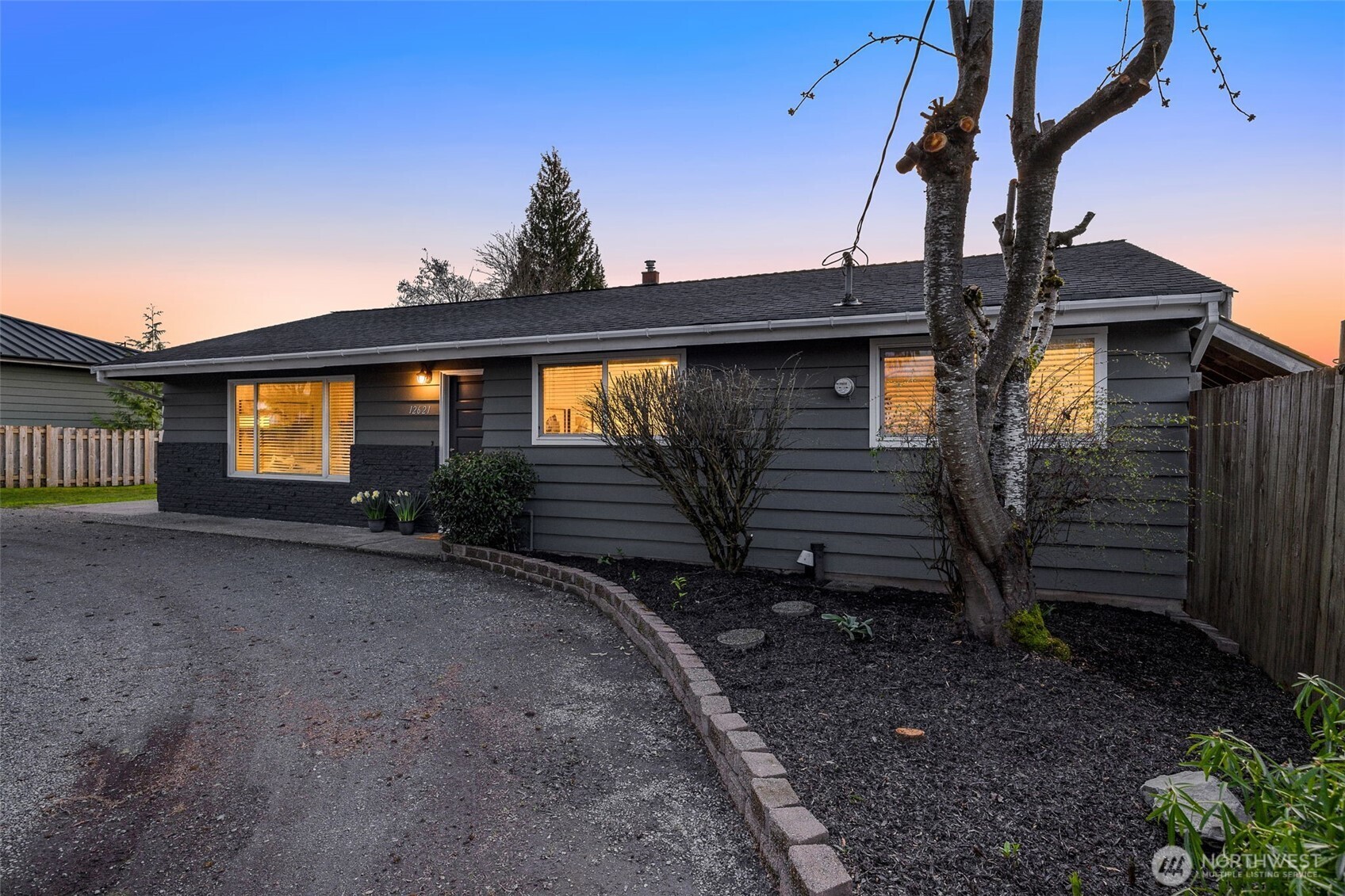 12621 156th Avenue SE, Renton, WA 98059-6314